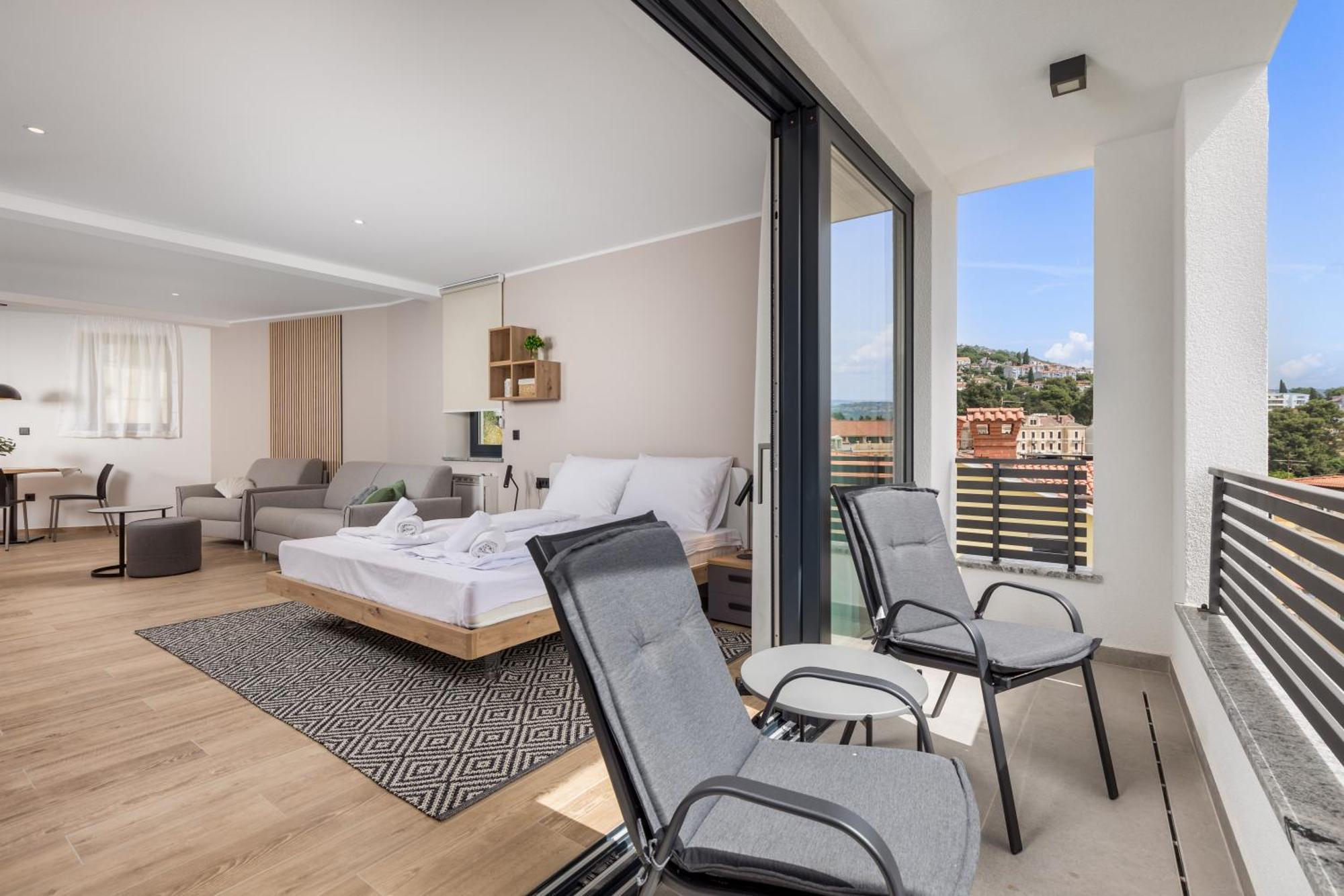 Belinda Apartments With Balcony & Private Parking Опатия Екстериор снимка