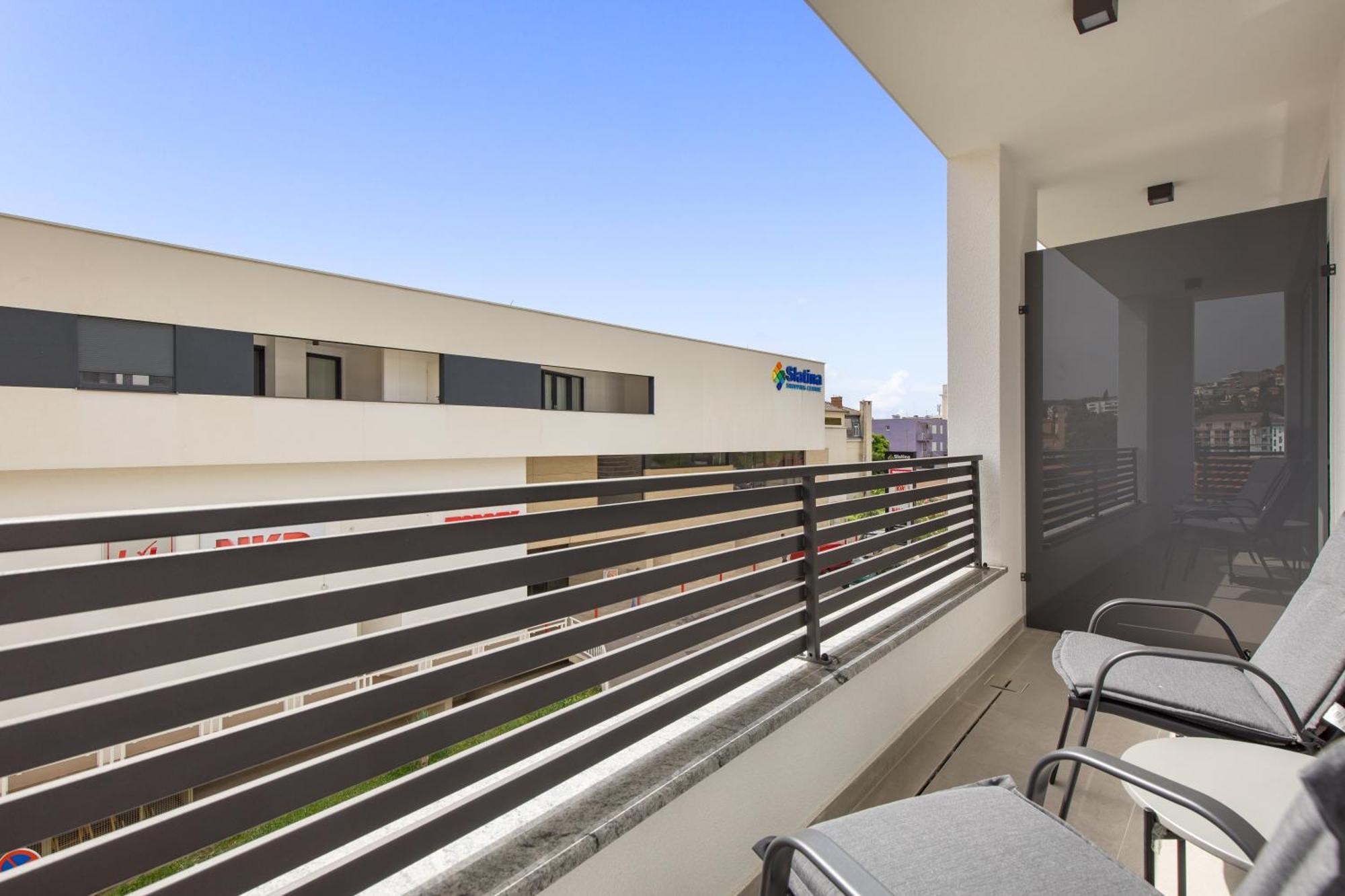 Belinda Apartments With Balcony & Private Parking Опатия Екстериор снимка