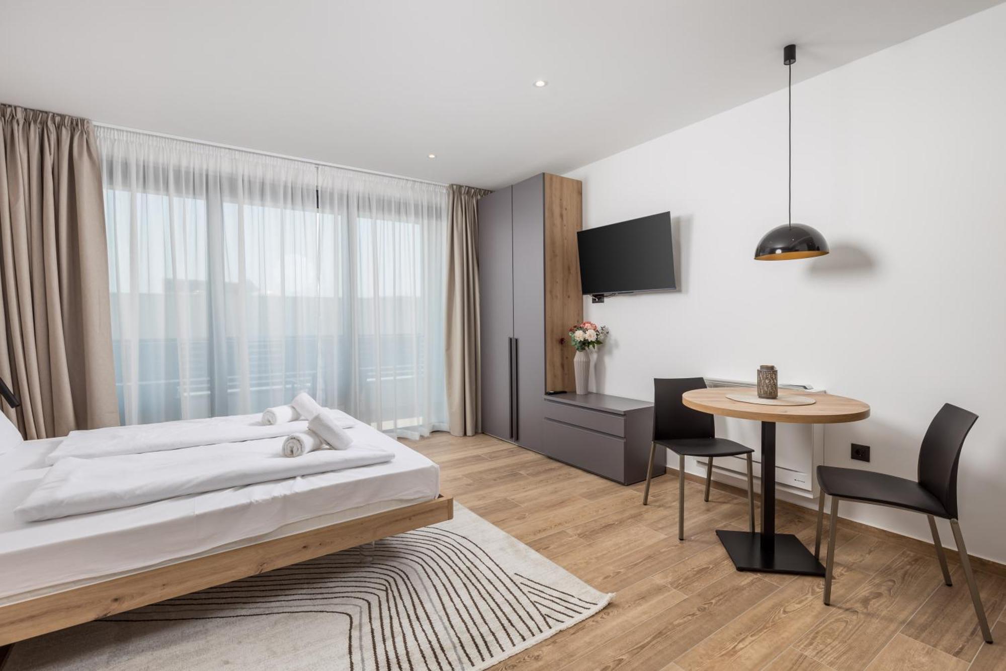 Belinda Apartments With Balcony & Private Parking Опатия Екстериор снимка